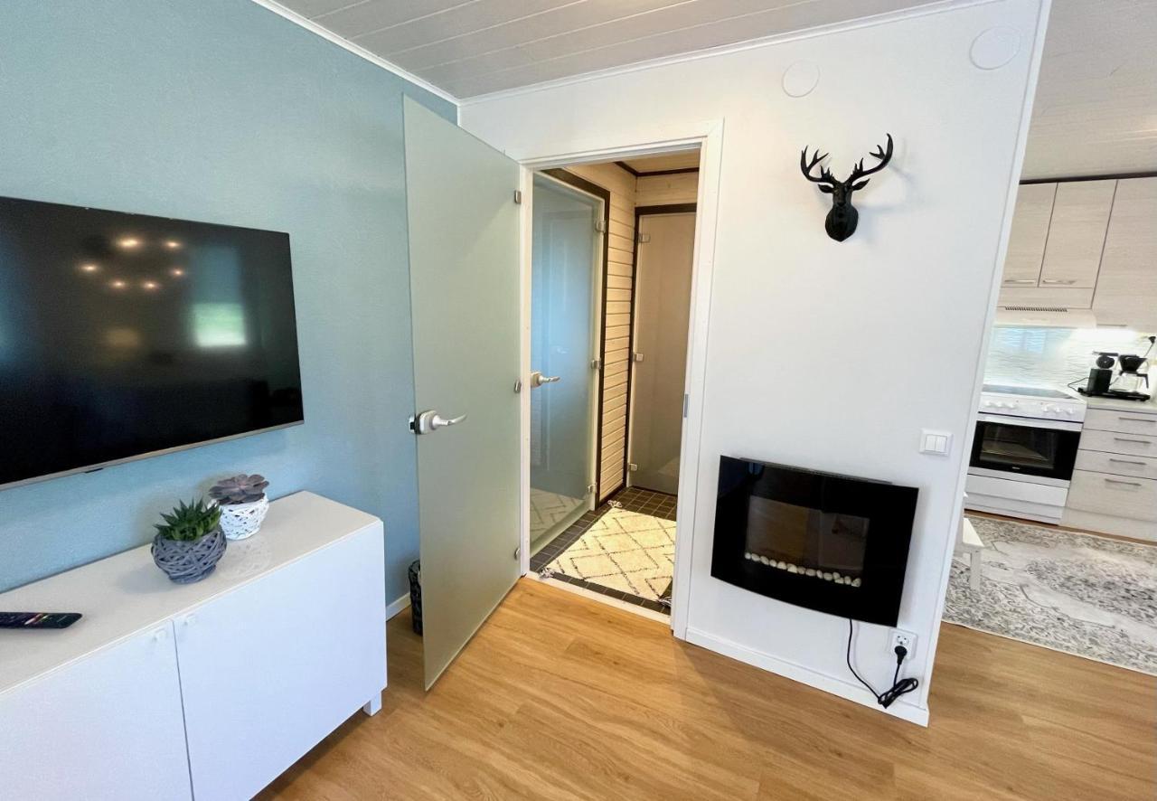 Cozy Renovated House With A Lot Of Parking Space. Haparanda  Εξωτερικό φωτογραφία
