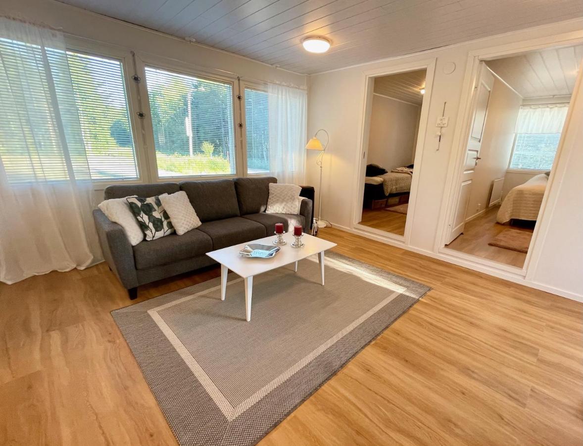 Cozy Renovated House With A Lot Of Parking Space. Haparanda  Εξωτερικό φωτογραφία