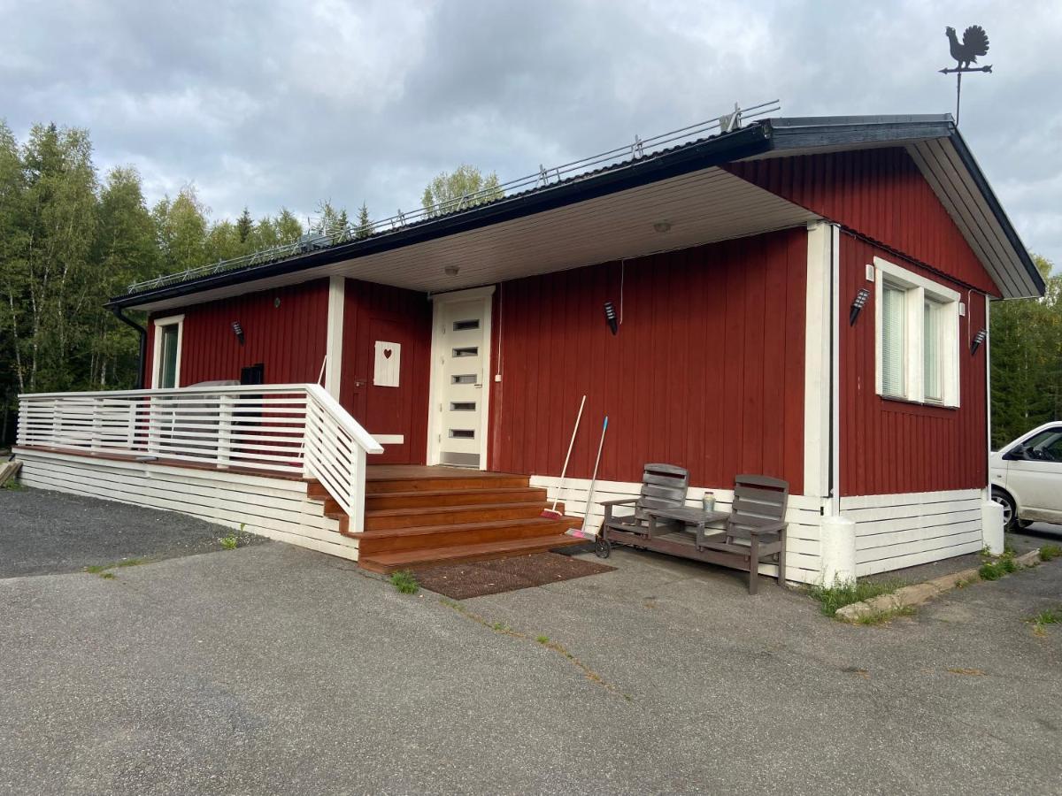 Cozy Renovated House With A Lot Of Parking Space. Haparanda  Εξωτερικό φωτογραφία