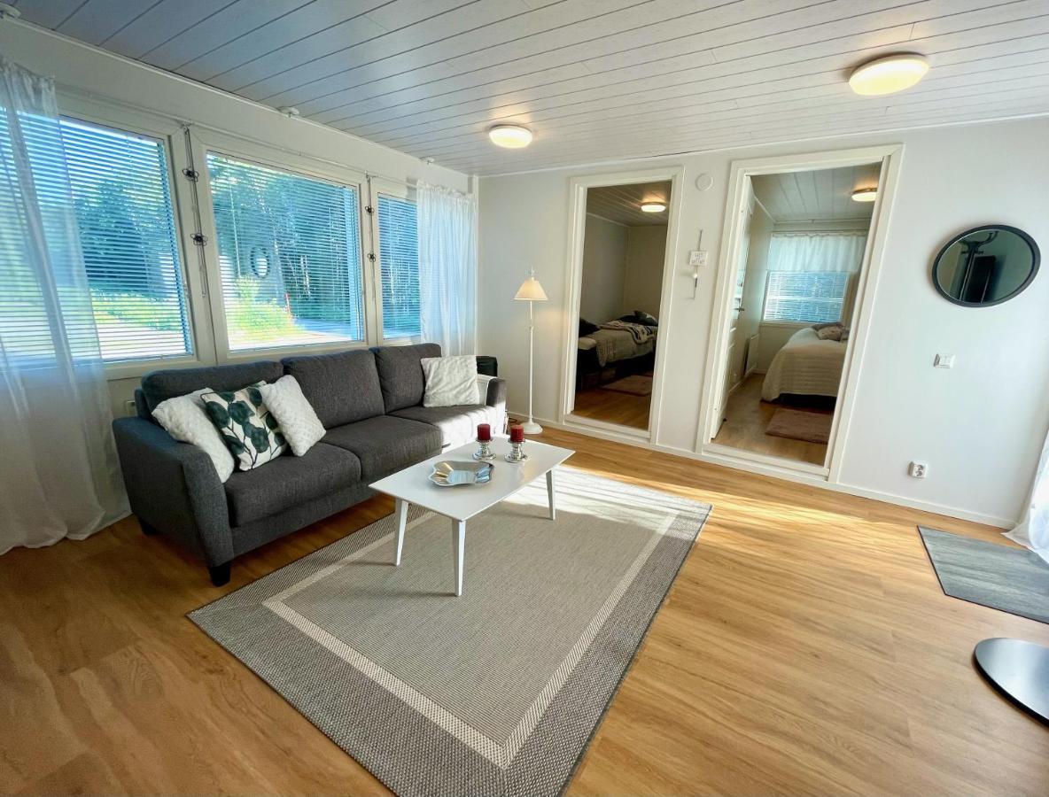 Cozy Renovated House With A Lot Of Parking Space. Haparanda  Εξωτερικό φωτογραφία